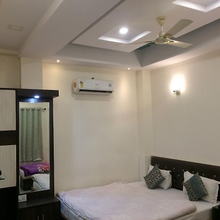 Hotel Raj Vilas Udaipur Extérieur photo